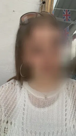 Adna, 26