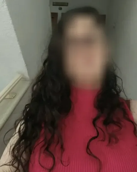 Carina, 34