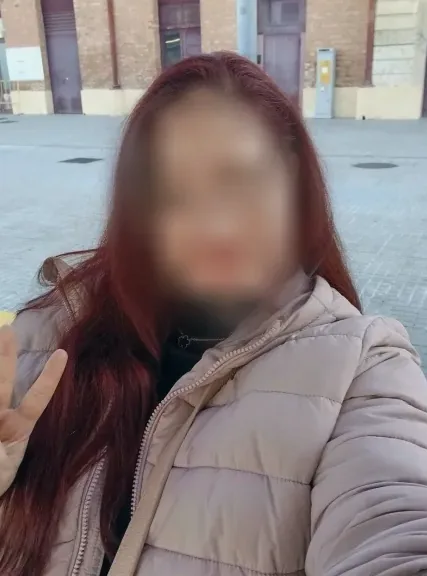 Elisabeth, 34