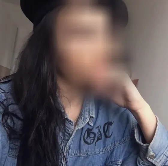 Greta, 28