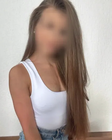 Linda, 28